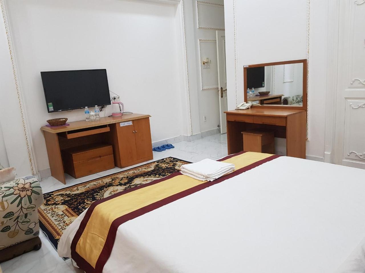 Kim Cuong - Hotel Near Tan Son Nhat Airport TP. Hồ Chí Minh Ngoại thất bức ảnh